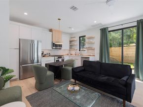 87 Chalmers Ave, Austin TX 78702