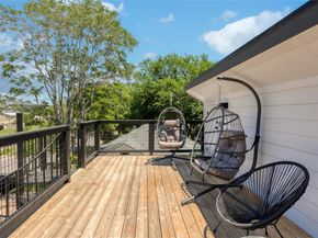 87 Chalmers Ave, Austin TX 78702