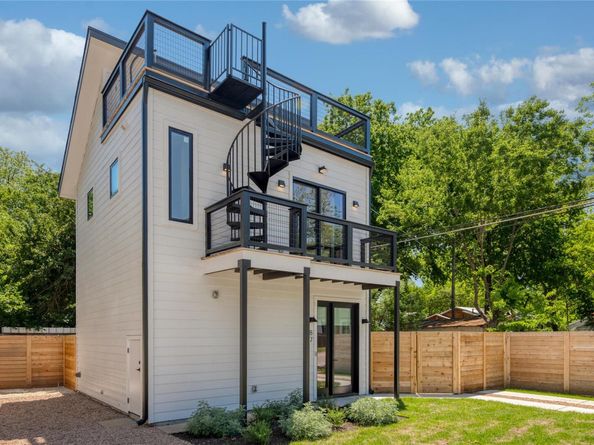 87 Chalmers Ave, Austin TX 78702