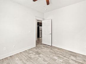 500 W 35 St, Austin TX 78705