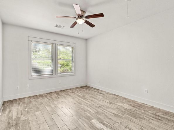500 W 35 St, Austin TX 78705