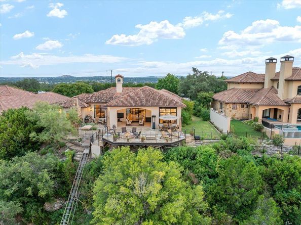 1116 Watercliffe DR, Lago Vista TX 78645