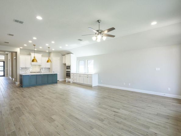 145 Burke ST, Liberty Hill TX 78642