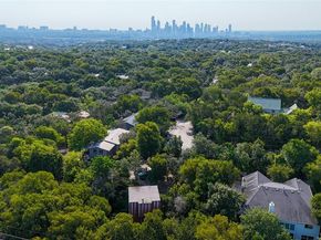 20 N Peak RD, West Lake Hills TX 78746