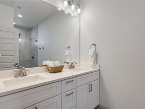 524 Palmer DR, Point Venture TX 78645