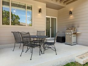 524 Palmer DR, Point Venture TX 78645