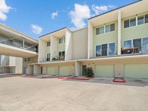 604 N Bluff DR 214, Austin TX 78745