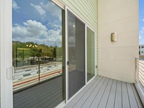 604 N Bluff DR 214, Austin TX 78745