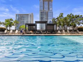 360 Nueces ST 3904, Austin TX 78701