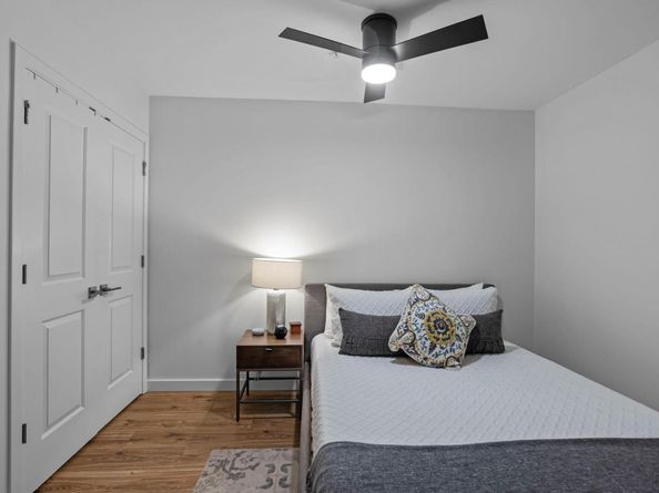 360 Nueces ST 3904, Austin TX 78701