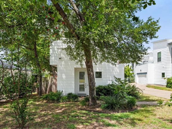1708 Harvey ST A, Austin TX 78702