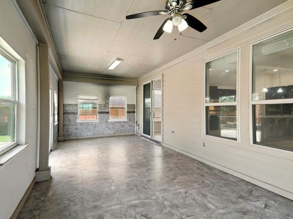2516 Silver Fern LN, Pflugerville TX 78660