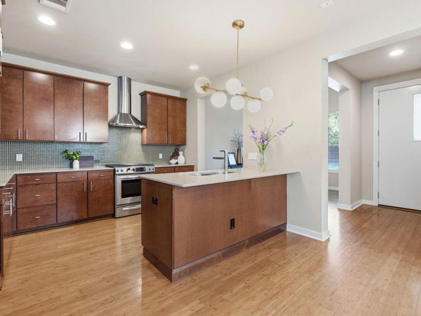 2911 Corbin LN, Austin TX 78704
