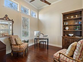 220 Tavish TRL, Lakeway TX 78738