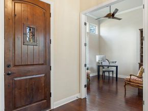 220 Tavish TRL, Lakeway TX 78738