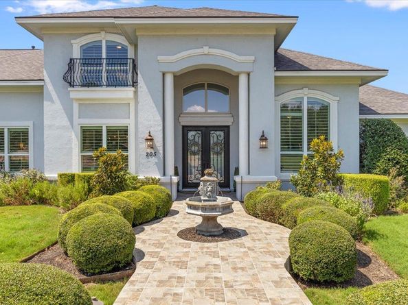 205 Overlook CT, Georgetown TX 78628