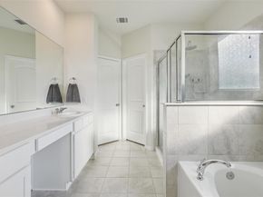 19101 Kimberlite DR, Pflugerville TX 78660