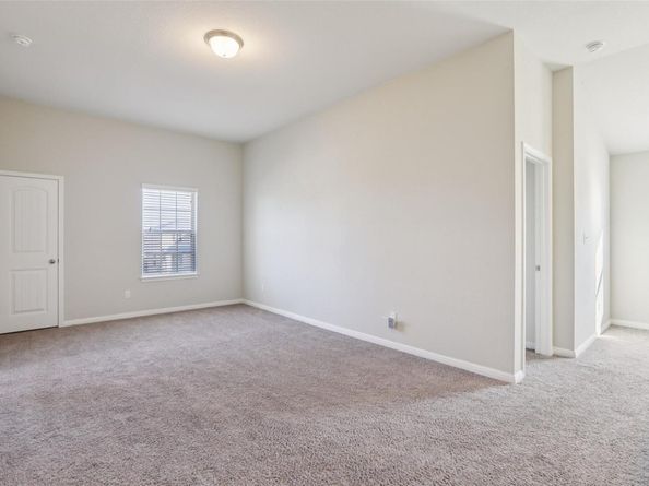 19101 Kimberlite DR, Pflugerville TX 78660