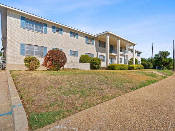 8730 N Mopac EXPY 109, Austin TX 78759