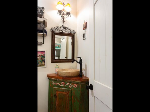 3800 Petes PATH, Austin TX 78731