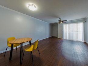 501 W 26th ST 103, Austin TX 78705