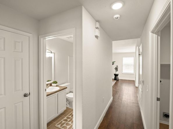 5901 Nelson Oaks DR, Austin TX 78724