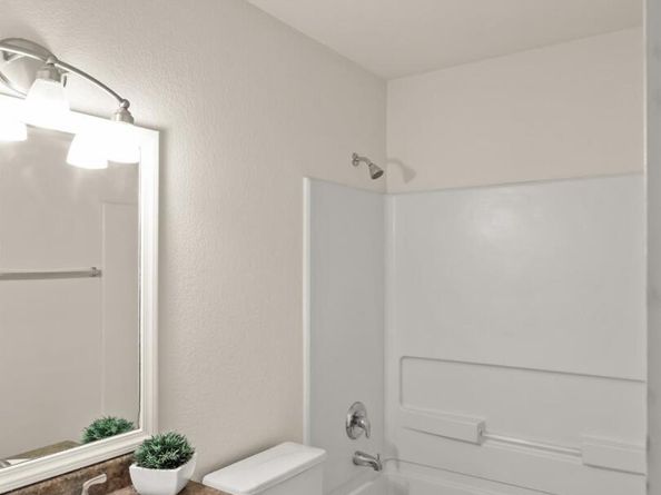 5901 Nelson Oaks DR, Austin TX 78724