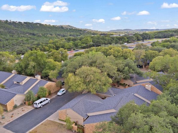 7211 Lakewood DR C111, Austin TX 78750