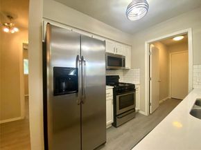 6400 Brookside DR, Austin TX 78723