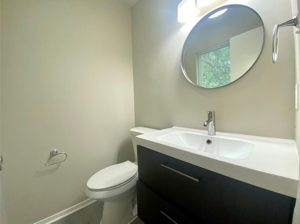 6400 Brookside DR, Austin TX 78723