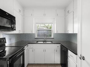 506 W 51st ST A, Austin TX 78751