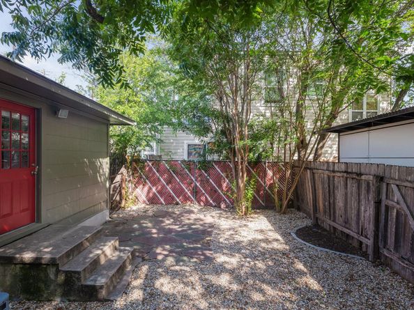 506 W 51st ST A, Austin TX 78751
