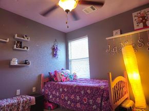 5709 Zachary Scott ST, Austin TX 78747