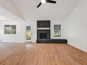 4905 Lambs LN, Austin TX 78744