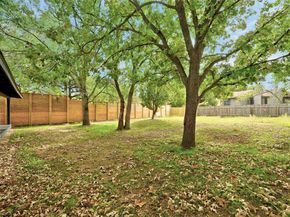 4905 Lambs LN, Austin TX 78744