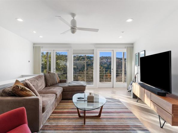 2102 N Oak Canyon RD, Austin TX 78746