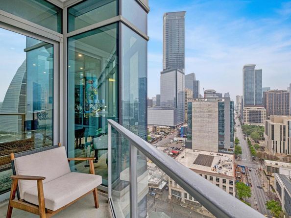 501 West Ave 2001, Austin TX 78701