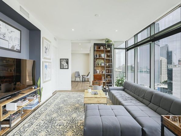 501 West Ave 2001, Austin TX 78701