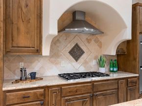 105 Hopewell CIR, Georgetown TX 78628