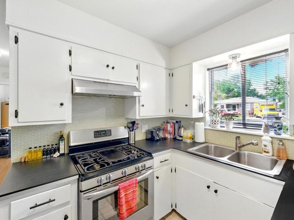 606 W North Loop BLVD, Austin TX 78751