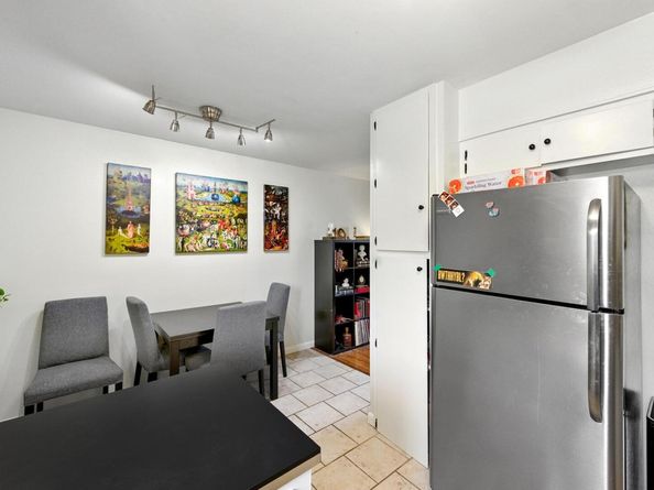 606 W North Loop BLVD, Austin TX 78751