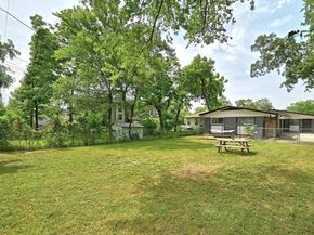 606 W North Loop BLVD, Austin TX 78751