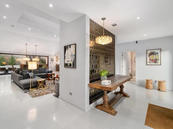 2404 Enfield RD, Austin TX 78703