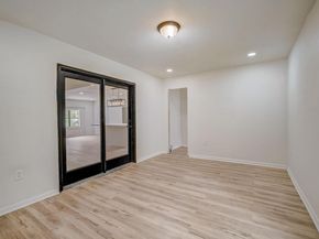 6009 Glen Meadow DR, Austin TX 78745