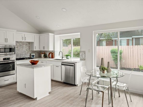 10902 Wareham CT, Austin TX 78739