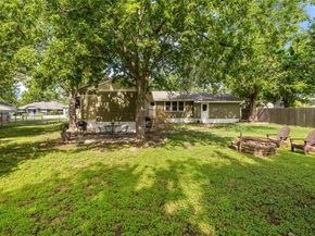 1619 S College ST, Georgetown TX 78626