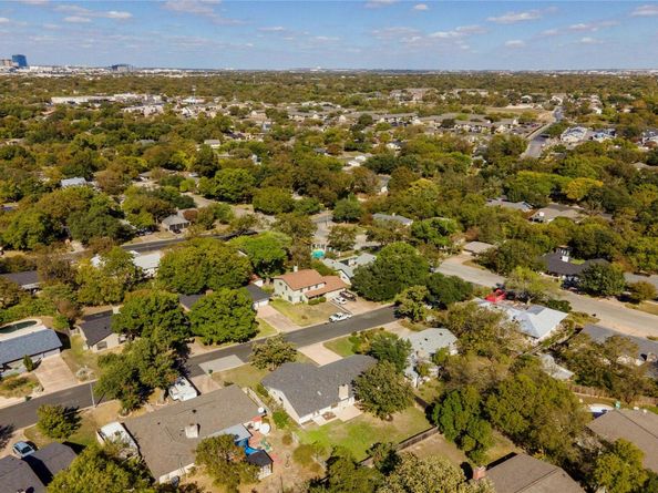 9009 Blue Quail DR, Austin TX 78758