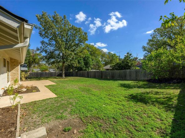 9009 Blue Quail DR, Austin TX 78758