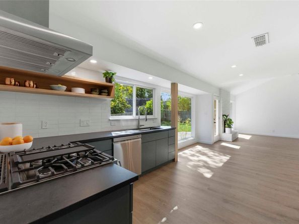 9009 Blue Quail DR, Austin TX 78758