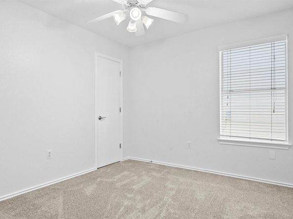 8608 Dittmar Oaks DR, Austin TX 78748